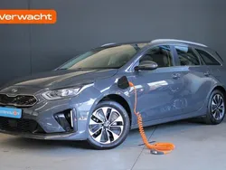 Grijs, metallic lak Gebruikt 2020 Kia Ceed Sportswagon Stationwagen | € 21.495 (Eerlijke prijs)