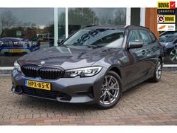Grijs Gebruikt 2022 BMW 330 Comfort Edition Stationwagen | € 36.950 (Super prijs)