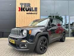 Zwart Gebruikt 2016 Jeep Renegade Longitude SUV | € 14.975 (Eerlijke prijs)