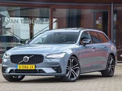 Grijs Gebruikt 2022 Volvo V90 R-Design Stationwagen | € 54.950 (Duur)