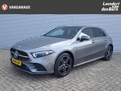 Grijs Gebruikt 2020 Mercedes A250 Business Hatchback | € 30.995 (Eerlijke prijs)