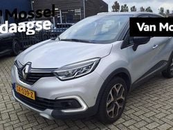 Grijs Gebruikt 2017 Renault Captur Intens SUV | € 11.940 (Eerlijke prijs)