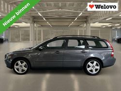 Grijs Gebruikt 2005 Volvo V50 Summum Stationwagen | € 5.450 (Duur)
