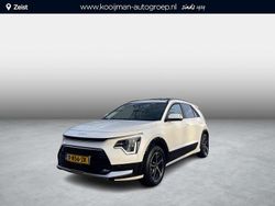 Snow white pearl Gebruikt 2024 Kia Niro SUV | € 32.845 (Eerlijke prijs)