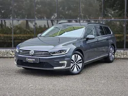 Grijs Gebruikt 2018 VW Passat GTE Stationwagen | € 20.945 (Eerlijke prijs)