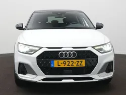 Wit Gebruikt 2021 Audi A1 Basis Hatchback | € 22.900 (Iets duurder)