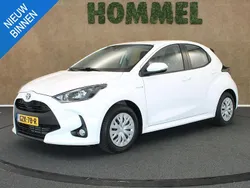 Wit Gebruikt 2021 Toyota Yaris Active Hatchback | € 19.950 (Eerlijke prijs)