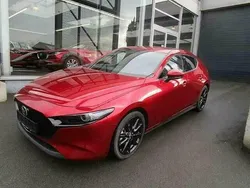 Rood Gebruikt 2019 Mazda 3 Sedan | € 23.990 (Eerlijke prijs)