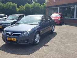 Grijs Gebruikt 2008 Opel Vectra Executive Hatchback | € 4.750 (Duur)