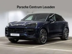 Blauw, metallic lak Gebruikt 2024 Porsche Cayenne SUV | € 146.900