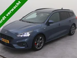 Blauw, metallic lak Gebruikt 2021 Ford Focus Business Edition Stationwagen | € 17.900 (Eerlijke prijs)