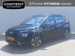 Zwart, metallic lak Gebruikt 2024 Hyundai Bayon Comfort SUV | € 19.440 (Eerlijke prijs)