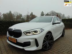 Wit Gebruikt 2021 BMW 118 Executive Hatchback | € 22.450 (Eerlijke prijs)