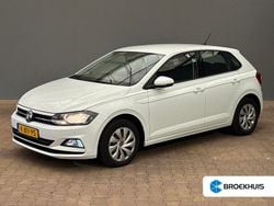 Wit Gebruikt 2021 VW Polo Comfortline Hatchback | € 13.895 (Super prijs)