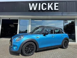 Blauw Gebruikt 2018 Mini Cooper Hatchback | € 12.900 (Goede deal)