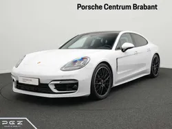Wit, metallic lak Gebruikt 2023 Porsche Panamera Platinum Edition Sedan | € 109.750