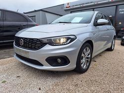 Grijs Gebruikt 2020 Fiat Tipo Lounge Sedan | € 11.900 (Eerlijke prijs)