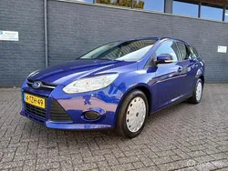 Blauw Gebruikt 2014 Ford Focus Stationwagen | € 3.699 (Goede deal)