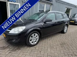 Zwart, metallic lak Gebruikt 2009 Opel Astra Cosmo Stationwagen | € 2.499 (Goede deal)