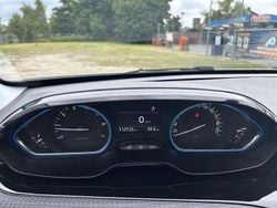 Wit Gebruikt 2016 Peugeot 2008 Allure SUV | € 9.300 (Goede deal)