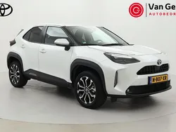 Wit Gebruikt 2022 Toyota Yaris Cross Edition SUV | € 25.999 (Eerlijke prijs)