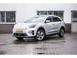 Grijs Gebruikt 2021 Kia Niro SUV | € 18.950 (Super prijs)