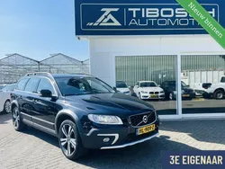 Zwart Gebruikt 2015 Volvo XC70 SUV | € 15.695 (Eerlijke prijs)