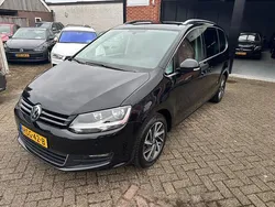 Zwart, metallic lak Gebruikt 2017 VW Sharan Exclusive MPV | € 20.950 (Eerlijke prijs)