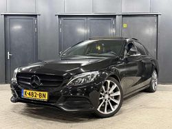 Zwart Gebruikt 2015 Mercedes C250 Prestige Sedan | € 18.450 (Eerlijke prijs)