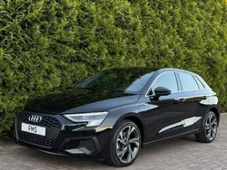 Zwart Gebruikt 2024 Audi A3 Sportback S-Line Hatchback | € 39.890 (Iets duurder)