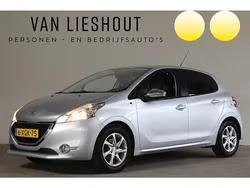 Grijs Gebruikt 2014 Peugeot 208 Style Hatchback | € 7.650 (Eerlijke prijs)