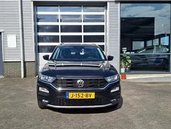 Zwart Gebruikt 2020 VW T-Roc Style SUV | € 16.949 (Goede deal)