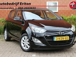 Zwart Gebruikt 2014 Hyundai i20 Hatchback | € 7.445 (Eerlijke prijs)