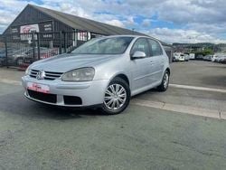 Grijs Gebruikt 2004 VW Golf IV Comfortline Sedan | € 4.999 (Duur)