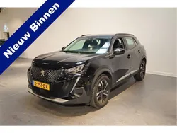 Zwart Gebruikt 2020 Peugeot 2008 Allure SUV | € 16.950 (Eerlijke prijs)