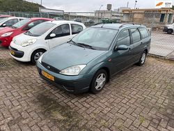 Groen Gebruikt 2002 Ford Focus Stationwagen | € 650