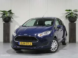 Blauw Gebruikt 2016 Ford Fiesta Hatchback | € 4.500 (Goede deal)