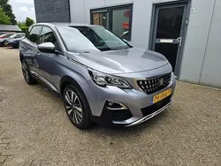 Grijs Gebruikt 2017 Peugeot 3008 Premium SUV | € 10.500 (Eerlijke prijs)