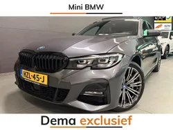 Grijs Gebruikt 2022 BMW 330e M Sport Stationwagen | € 32.950 (Goede deal)
