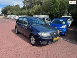 Blauw Gebruikt 2009 Fiat Punto Active Hatchback | € 1.950 (Goede deal)