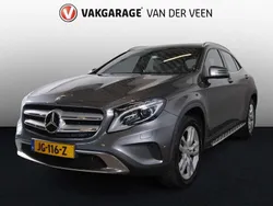 Grijs Gebruikt 2016 Mercedes GLA180 Ambition SUV | € 18.945 (Eerlijke prijs)