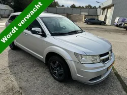 Grijs Gebruikt 2011 Dodge Journey SXT SUV | € 3.950