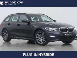 Zwart Gebruikt 2021 BMW 330e M Sport Stationwagen | € 25.800 (Goede deal)