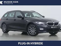 Zwart Gebruikt 2021 BMW 330e M Sport Stationwagen | € 25.800 (Goede deal)