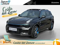 Donker zwart Gebruikt 2023 Lynk & Co 01 SUV | € 25.935 (Eerlijke prijs)