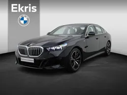 Zwart Gebruikt 2025 BMW 520 Comfort Edition Sedan | € 68.950 (Duur)