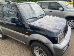 Zwart Gebruikt 2013 Suzuki Jimny SUV | € 14.999 (Duur)