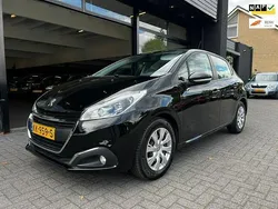 Zwart Gebruikt 2016 Peugeot 208 Hatchback | € 6.950 (Eerlijke prijs)
