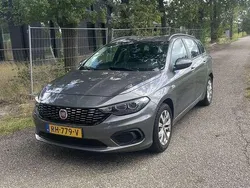 Grijs Gebruikt 2017 Fiat Tipo Pop Star MPV | € 12.000 (Duur)