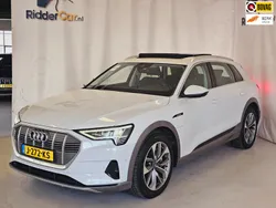 Wit, metallic lak Gebruikt 2020 Audi e-tron Business Plus SUV | € 26.799 (Goede deal)